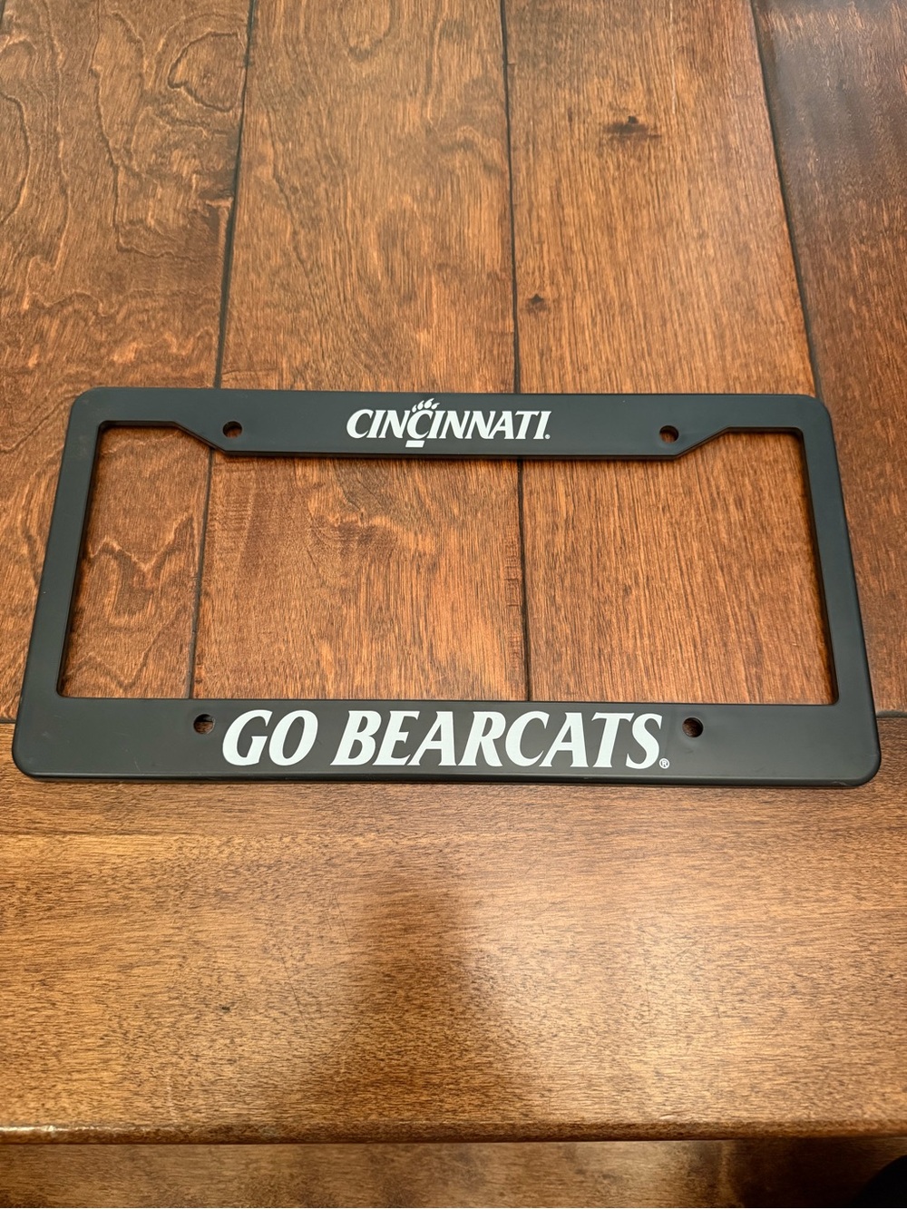Cincinnati Bearcats Black License Plate Frame